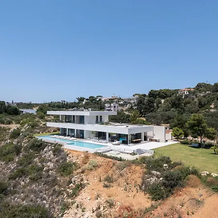 Avery * Ханья (Крит)