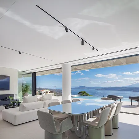 Avery Villa