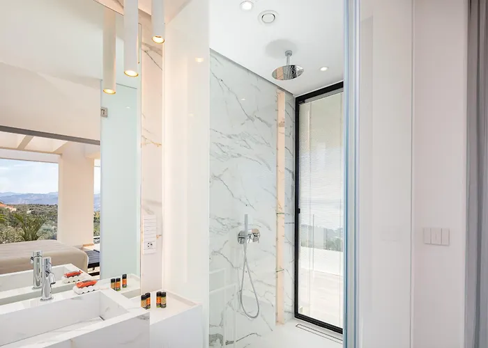 Avery * Chania (Crete)